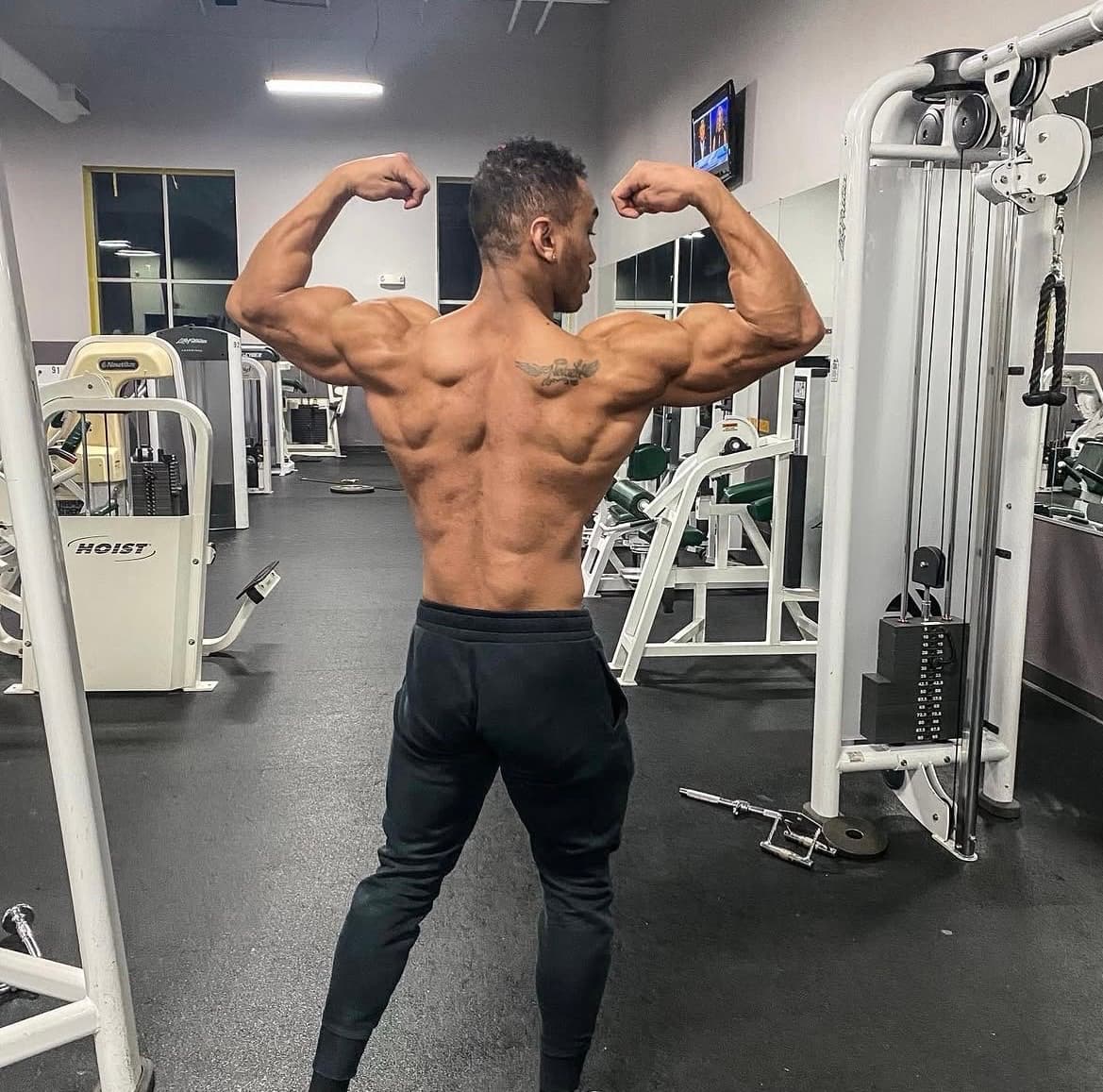 Charles Jourdan showing his training results